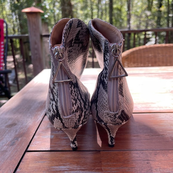 Schutz kitten heel booties sz 10 - Picture 5 of 5